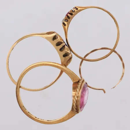 Tre Ringar, stenar saknas, ett udda örhänge, 18K Vikt: 7 g