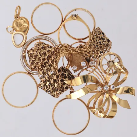 Diverse smycken, defekt, gravyr, 18K Vikt: 54,1 g