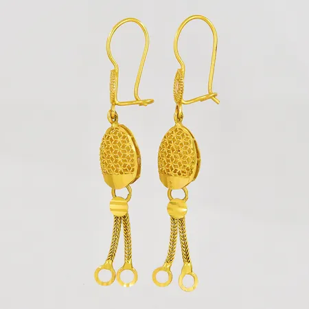 Ett par örhängen, längd 50mm, 21K Vikt: 2,9 g