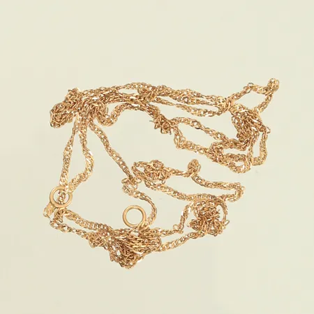 Kedja Singapore, ca 45cm, bredd 1mm, knutar, saknar lås, defekt/av 18K Vikt: 1,1 g