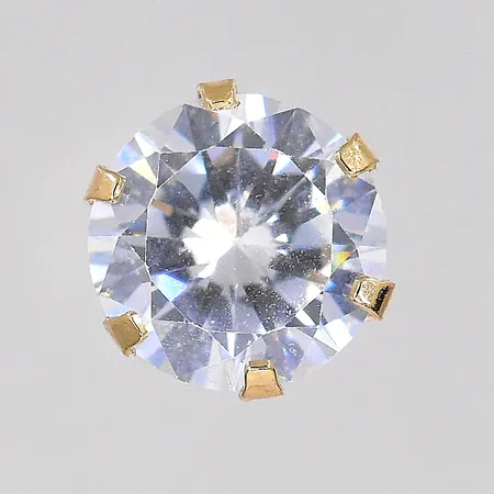 Örhänge, udda, Ø 7,5mm, 14K Vikt: 0,7 g