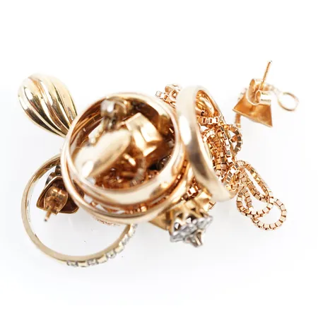 Diverse guld, 18k Vikt: 39 g