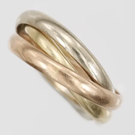 Ring tredelad, trefärgad, stl ca 15½, bredd 2mm vardera, 14K Vikt: 4,5 g
