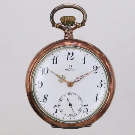 Fickur Omega Ø51mm, liten sekunsvisare, boett-nummer 5811339, verk-nummer 5148617, inre och yttre boetter i silver, 800/1000 silver, bruttovikt 89,7g