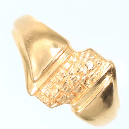 Ring, stl 18½, bredd 3-13mm, 18K, 5,3g Vikt: 5,3 g