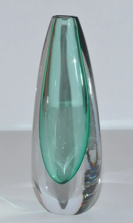 Vas Strömbergshyttan H 24 cm, små repor + nagg på undersidan,40516:11 au 1909 Vikt: 0 g