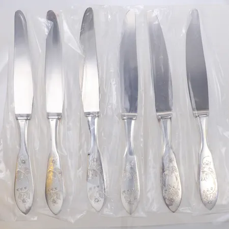 6 knivar med rostfria blad, längd 22cm, modell Tornedal, nyskick, 830/1000 silver Vikt: 499,8 g