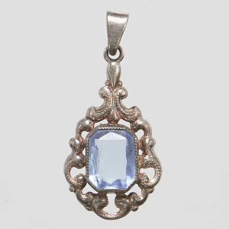 Hänge, blå sten, läng inkl ögla 30mm, bredd 13,8mm, 925/1000 silver Vikt: 1,9 g