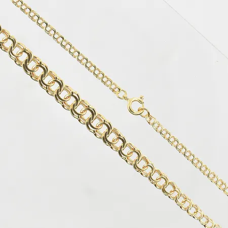 Collier Bismarck, doserad, längd 42½ cm, bredd 3-5 mm, 18K. Vikt: 8,7 g