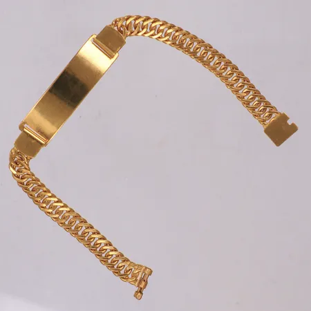 Armband med integrerad bricka, längd 20cm, bredd 7,6mm, 21K, Vikt: 28 g