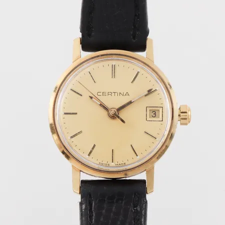 Damur Certina,gravyr,fungerar ej,diameter ca 21.6 mm,18k.