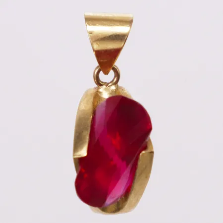 Hänge, röd sten, 27mm, 18K Vikt: 4,6 g