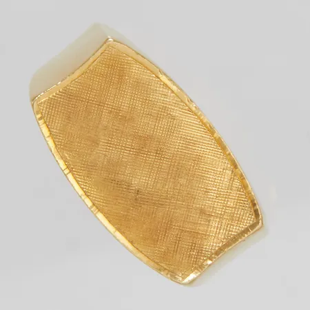 Klackring, kupad matterad yta, stl 16, bredd 4,5-10mm, otydlig stämpel, 18K Vikt: 6,2 g