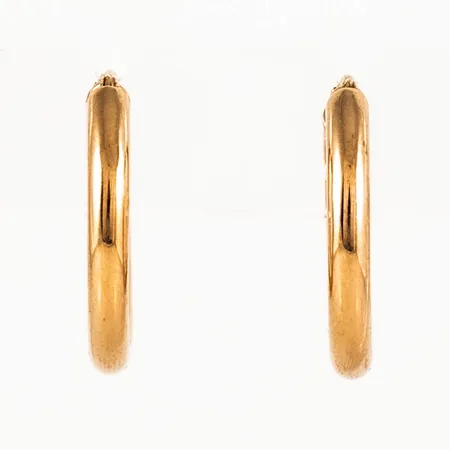 Creoler Ø 18,5 mm i 18K guld. De är 2,5 mm breda och väger 1,3g.