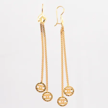 Ett par örhängen, längd 9cm, 21K Vikt: 4,4 g