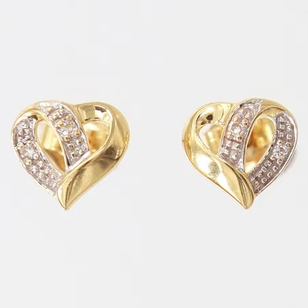 Ett par örhängen med diamanter ca 4 x 0,005ct, ca 7x8mm, Guldfynd, 18K Vikt: 1,4 g