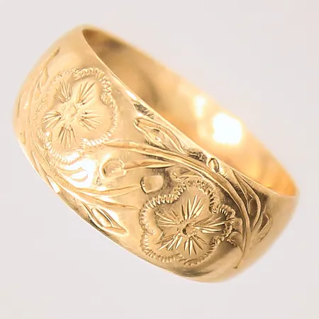 Ring med blomdekor, stl: 16, bredd: 5,1mm, 18K Vikt: 2,4 g