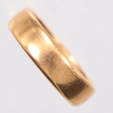 Ring slät Ø20mm, bredd 6mm, gravyr, 18k Vikt: 8,1 g