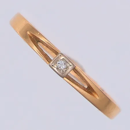 Ring, diamant 1 x ca 0,01ct, stl 16¼, 18K Vikt: 1,3 g