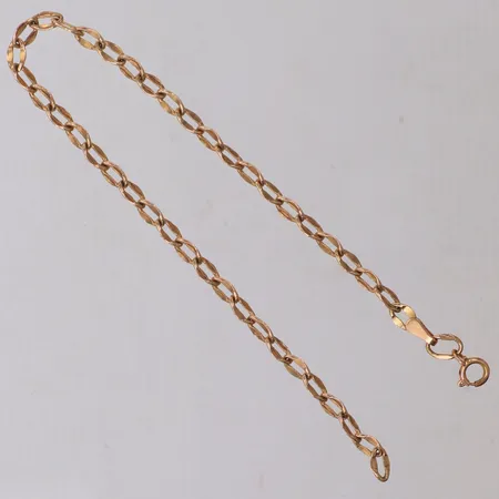 Armband, längd 19,5cm, bredd 3,8mm, rysk stämpel, 14K Vikt: 1,5 g