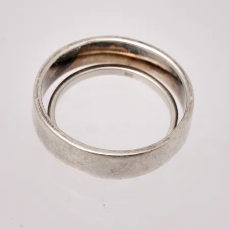 Diverse defekt silver, 925/1000, vikt 7,74g.