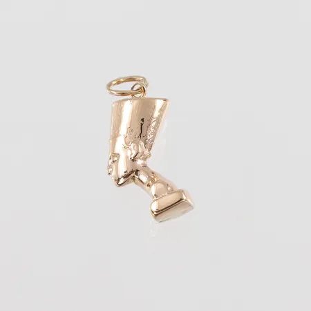 Berlock " Nefertiti " 18k, höjd 15mm Vikt: 0,8 g