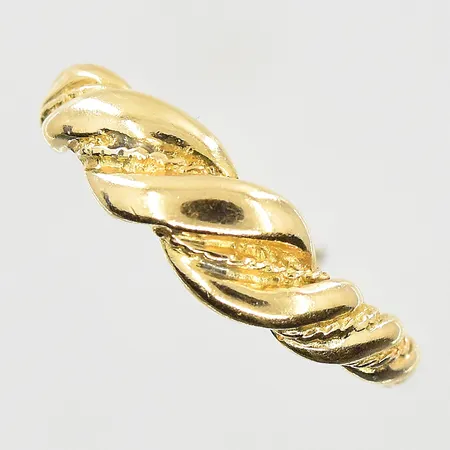 Ring, stl 17, bredd 2-5 mm, 18K. Vikt: 4,5 g