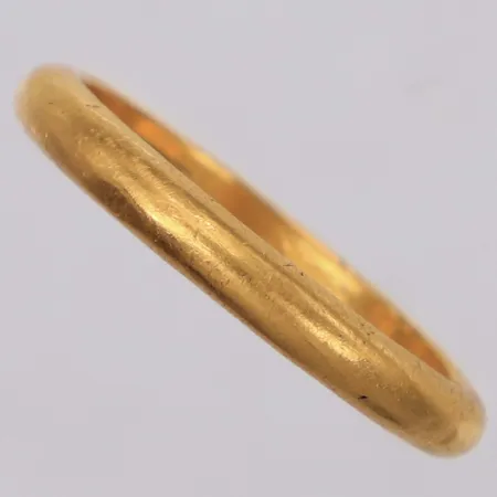 Ring, stl 20½, bucklor, gravyr, 23K Vikt: 6,8 g