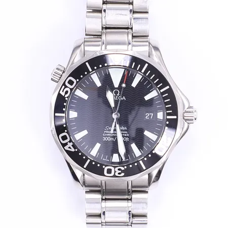 Omega Seamaster Professional 300M, Ø41mm, Chronometer, automat, stål, ref nr 22545000 serienr 81368311, stållänk (med repor), certifikat 2007 (Krons Ur), manual, box, 2 extra länkbitar, smärre slitage