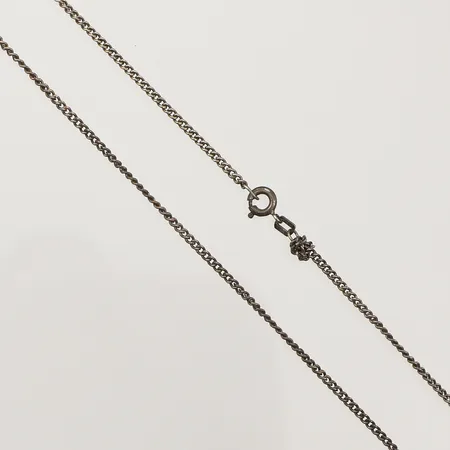 Kedja, defekt, knutar, 835/1000 silver Vikt: 4,9 g