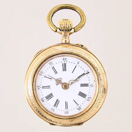 Fickur, 14K, innerboett i metall, serie-nr 576, plexiglas, går ej, bucklig, ögla i metall, bruttovikt: 17,7g