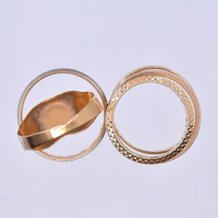 Diverse guld, 18K. Vikt: 15,9 g