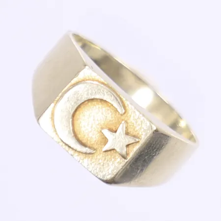 Ring, stl 18½, bredd 3-9mm, repor, 14K Vikt: 4,5 g