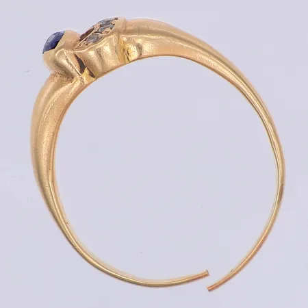 Ring med stenar, defekt, avklippt, 14K Vikt: 4,7 g