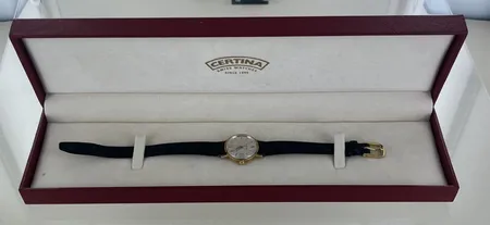 Damur Certina EOL.111.9299.68, diam 22 mm, graverad, 18K, nytt batteri behövs.