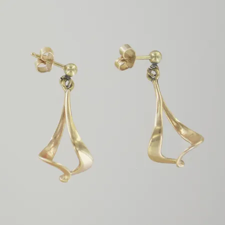 Ett par örhängen, längd 2,7 cm, 18K Vikt: 3,8 g