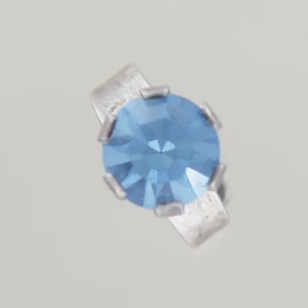 Ring med sten år 1977, justerbar, silver 925/1000 Vikt: 4,5 g