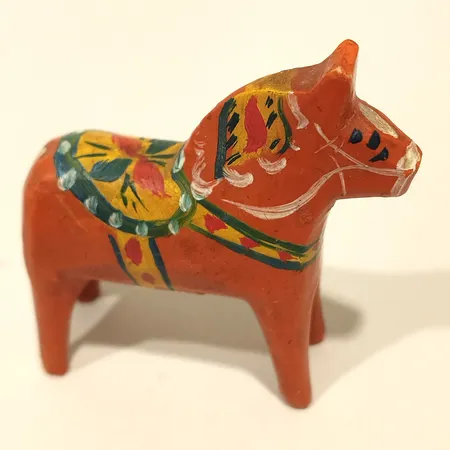 Dalahäst, längd 5cm, Äkta dalahemslöjd Erik Pell, Nusnäs, Mora