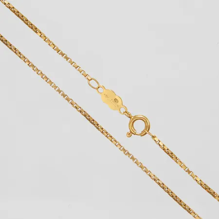 Kedja, Venezia, längd ca 46cm, bredd 1,3mm, UnoAErre, buckliga länkar, 18K Vikt: 5,7 g