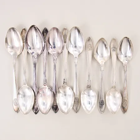 Diverse silverbestick, olika storlekar, silver 830/1000 Vikt: 166,6 g