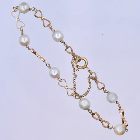 Armband med pärlor, längd 18,5 cm, bredd 5-6 mm, 18K. Vikt: 5,1 g