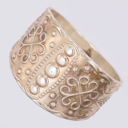 Ring Norrbotten stl 18½, år 1999, 925/1000 silver Vikt: 4,8 g