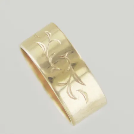 Ring, Ø 19¼ mm, bredd 8,8 mm, 18K Vikt: 7,2 g