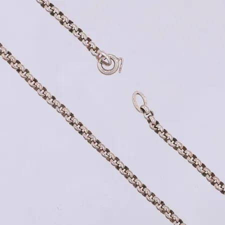 Kedja Ärtlänk, 80cm, bredd 3mm, låsöglan saknas, 835/1000 silver Vikt: 20,8 g