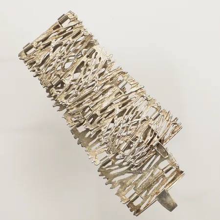 Armband, längd 18,5cm, bredd 35,5mm, silver 830/1000 Vikt: 34,1 g