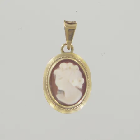 Hänge camé, längd 2 cm, bredd 10 mm, 18K Vikt: 0,9 g