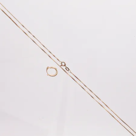 Kedja Venezia, längd 46,5cm, något ojämn, ett udda örhänge creol, Ø10,1mm, 9K Vikt: 1,9 g