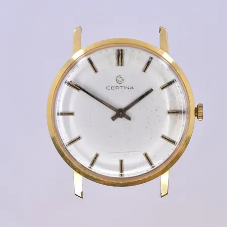 Herrur Certina, manuell, Ø34 mm, graverad boett, 18K. Bruttovikt 25,5g.