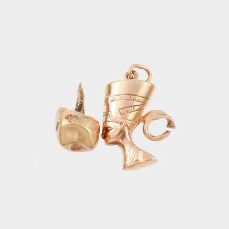 Trasigt guld,18k. Vikt: 0 g