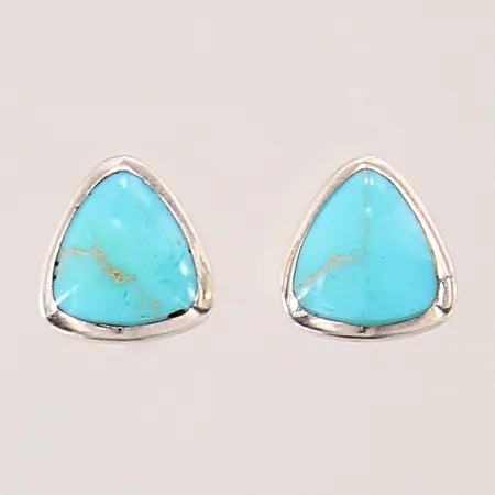 Ett par örhängen med turkoser, Ø8mm, silver 925/1000 Vikt: 1,4 g